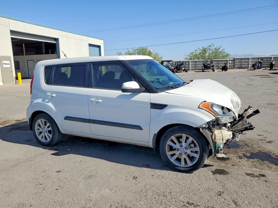 Продажа на аукционе авто 2013 Kia Soul, vin: KNDJT2A60D7511814, номер лота: 53016006