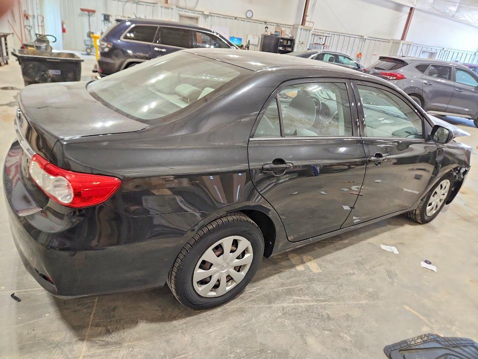 55361716 :رقم المزاد ، 5YFBU4EE9CP053685 vin ، 2012 Toyota Corolla مزاد بيع