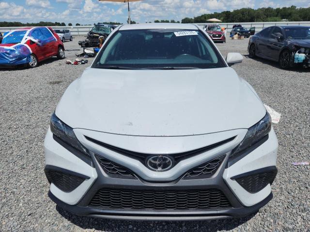 2024 Toyota Camry მანქანა იყიდება აუქციონზე, vin: 4T1G11AK2RU213597, აუქციონის ნომერი: 55039276