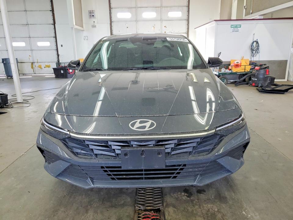 Продаж на аукціоні авто 2026 Hyundai Elantra, vin: KMHLM4DG8TU135705, номер лоту: 53758256