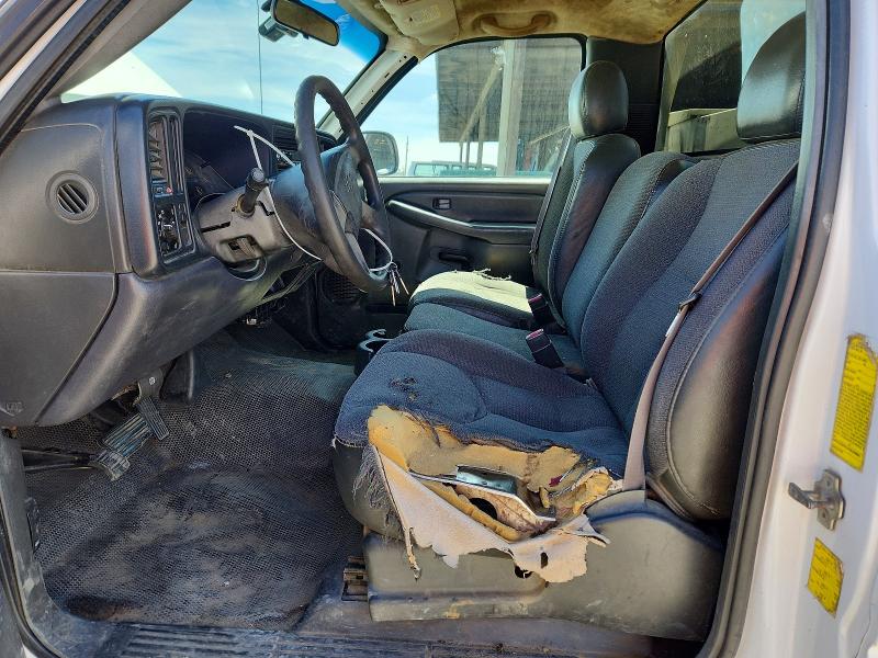 53289576 :رقم المزاد ، 1GBHC24U75E215697 vin ، 2005 Chevrolet Silverado مزاد بيع