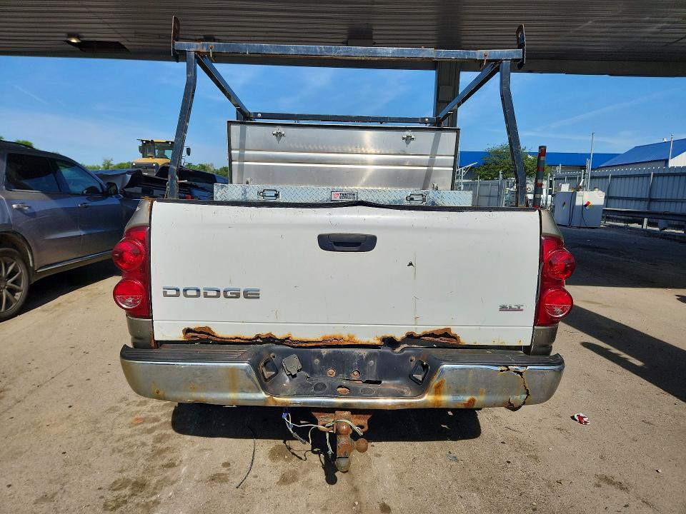 55369206 :رقم المزاد ، 1D7HU182X7S184354 vin ، 2007 Dodge Ram 1500 مزاد بيع