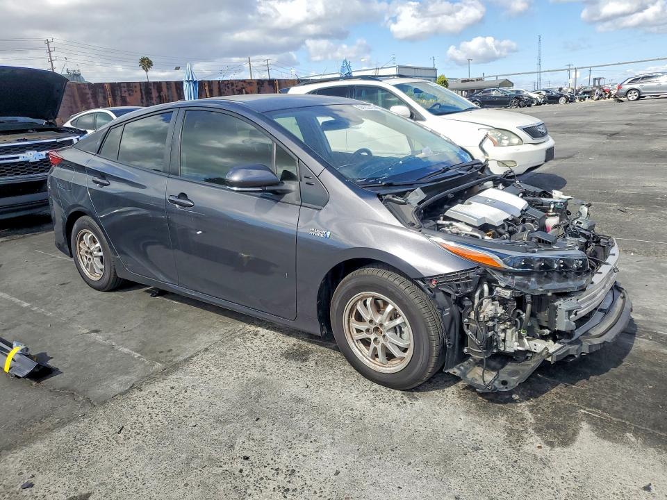 54182726 :رقم المزاد ، JTDKAMFP9M3166295 vin ، 2021 Toyota Prius Prime مزاد بيع
