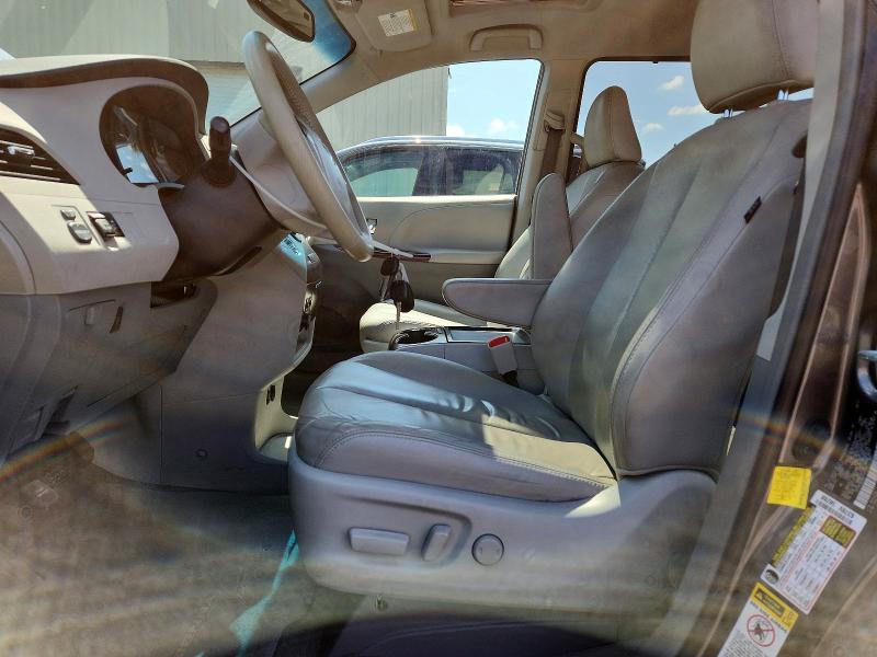 Продаж на аукціоні авто 2011 Toyota Sienna, vin: 5TDYK3DC6BS171211, номер лоту: 54980336