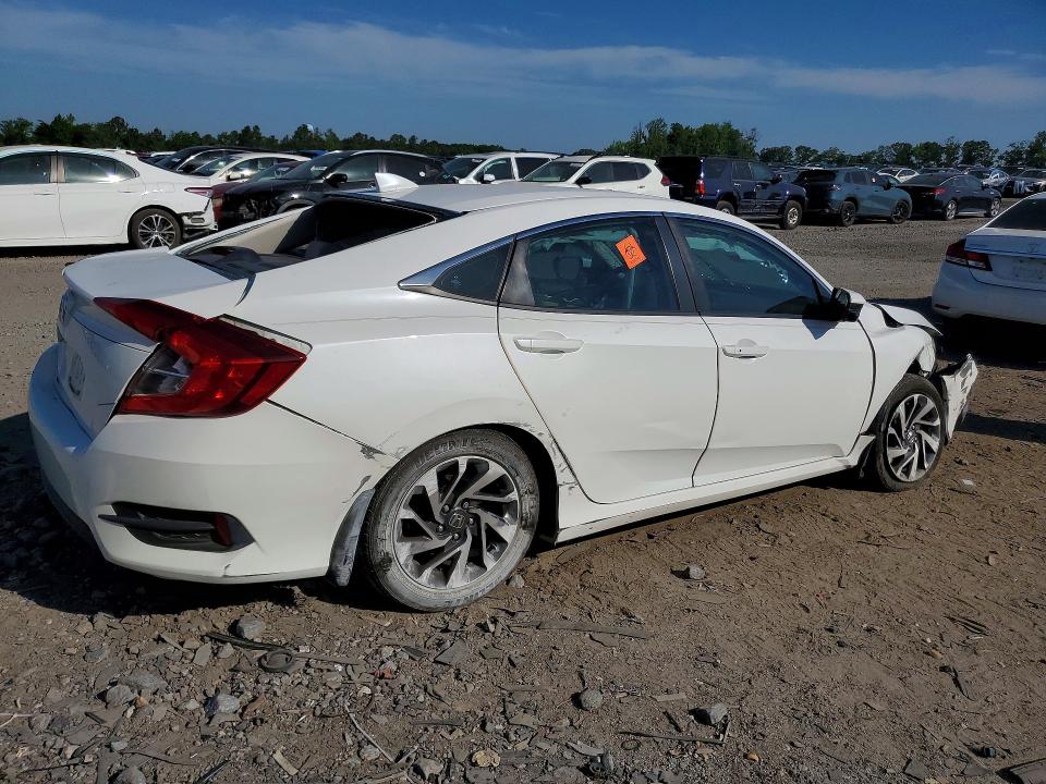 54212606 :رقم المزاد ، 2HGFC2F76JH528965 vin ، 2018 Honda Civic مزاد بيع