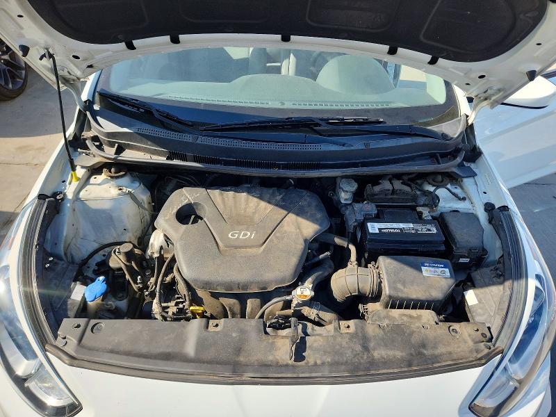 52908966 :رقم المزاد ، KMHCT5AE7FU219739 vin ، 2015 Hyundai Accent مزاد بيع