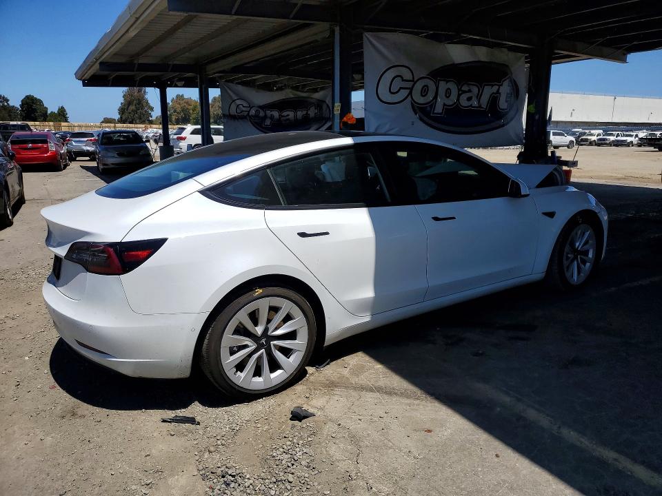 2022 Tesla Model 3 მანქანა იყიდება აუქციონზე, vin: 5YJ3E1EA8NF121387, აუქციონის ნომერი: 54013366