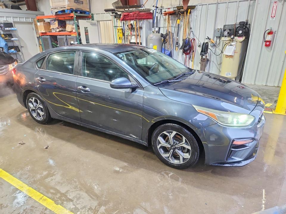 54447546 :رقم المزاد ، 3KPF24AD3LE209211 vin ، 2020 Kia Forte مزاد بيع