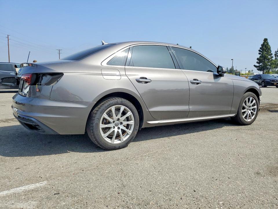 51145356 :رقم المزاد ، WAUGMAF4XLN005312 vin ، 2020 Audi A4 مزاد بيع