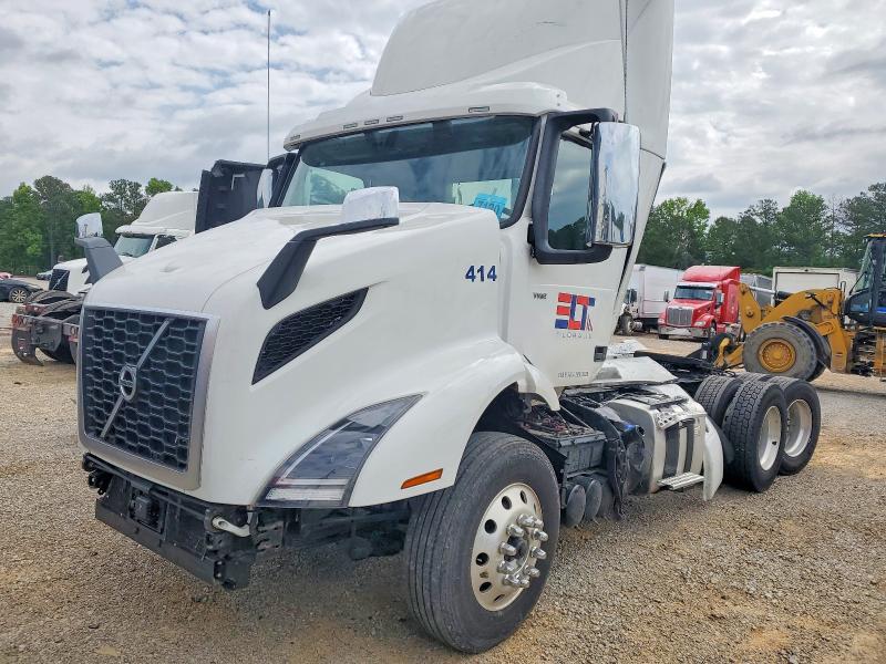 Aukcja sprzedaży 2025 Volvo Vnr, vin: 4V4WC9EH3SN660354, numer aukcji: 52363956