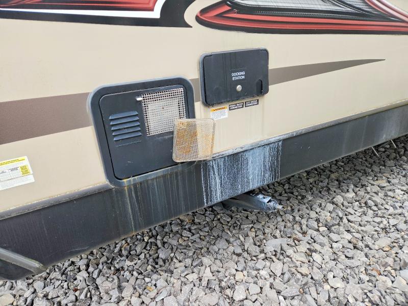 51768256 :رقم المزاد ، 4YDT32325FB451917 vin ، 2015 Keystone Rv Outback Series مزاد بيع