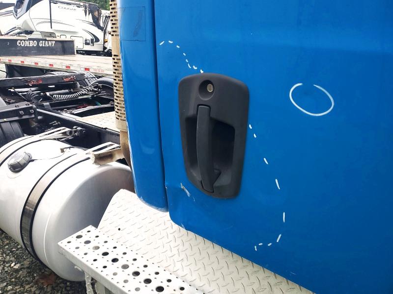Продаж на аукціоні авто 2019 Freightliner Cascadia 116, vin: 3AKJHTDV9KSLD3540, номер лоту: 51857396