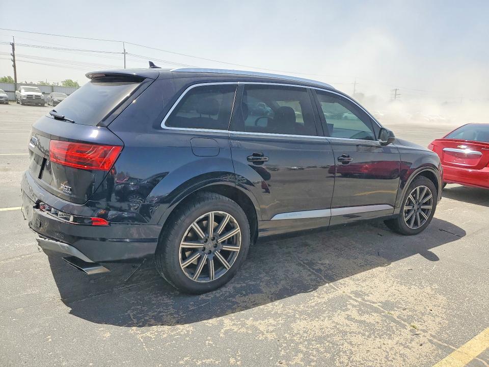2018 Audi Q7 მანქანა იყიდება აუქციონზე, vin: WA1VAAF73JD010216, აუქციონის ნომერი: 53625666