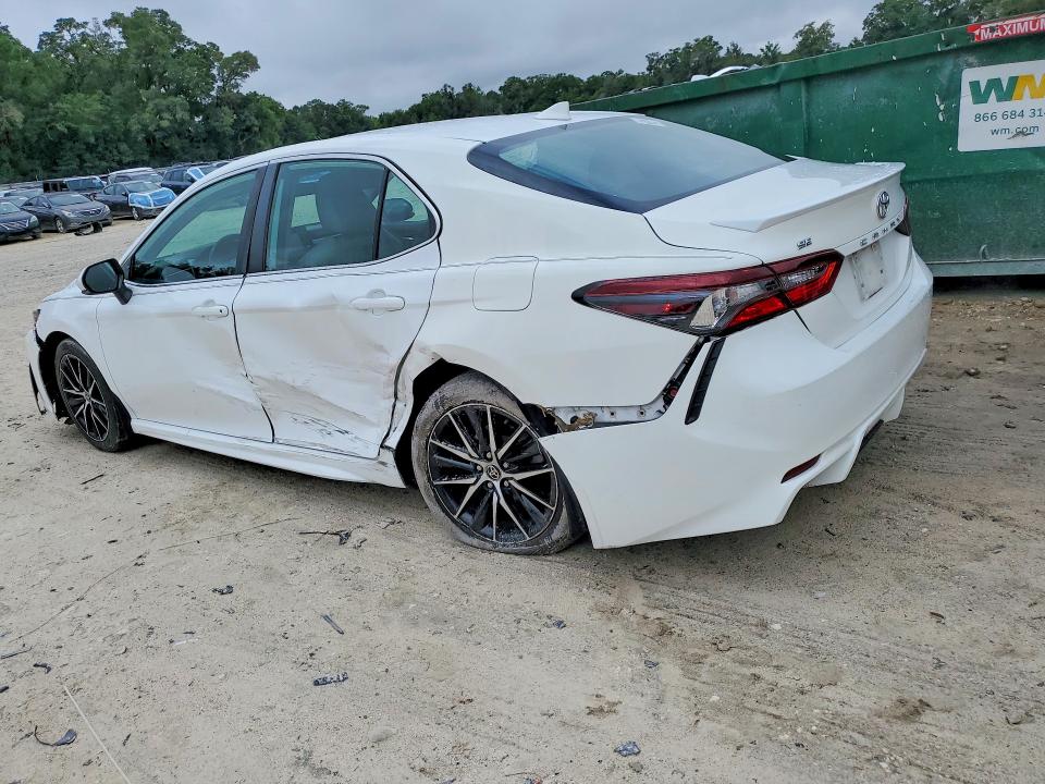 Продажа на аукционе авто 2021 Toyota Camry, vin: 4T1G11AKXMU530603, номер лота: 53445596