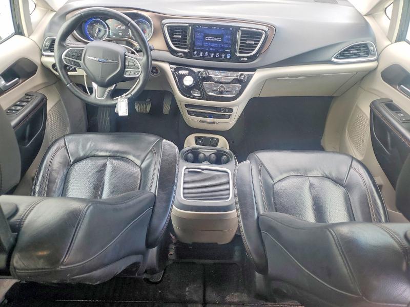 53229626 :رقم المزاد ، 2C4RC1EG4HR817029 vin ، 2017 Chrysler Pacifica مزاد بيع