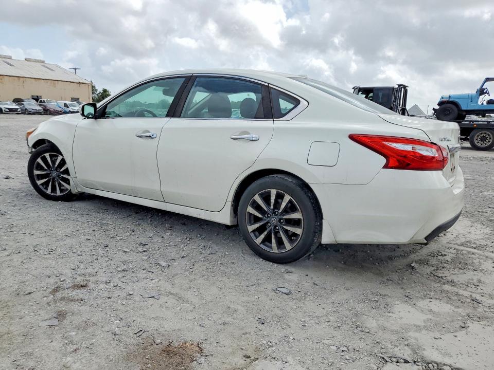 54353136 :رقم المزاد ، 1N4AL3AP3HC180888 vin ، 2017 Nissan Altima مزاد بيع