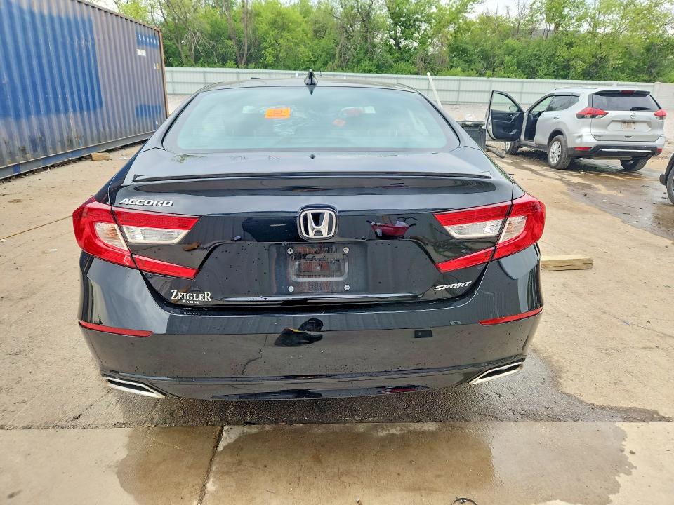 54637536 :رقم المزاد ، 1HGCV1F35NA101866 vin ، 2022 Honda Accord مزاد بيع