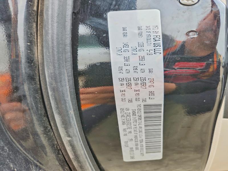54147456 :رقم المزاد ، 2C4RC1EG0JR321702 vin ، 2018 Chrysler Pacifica مزاد بيع