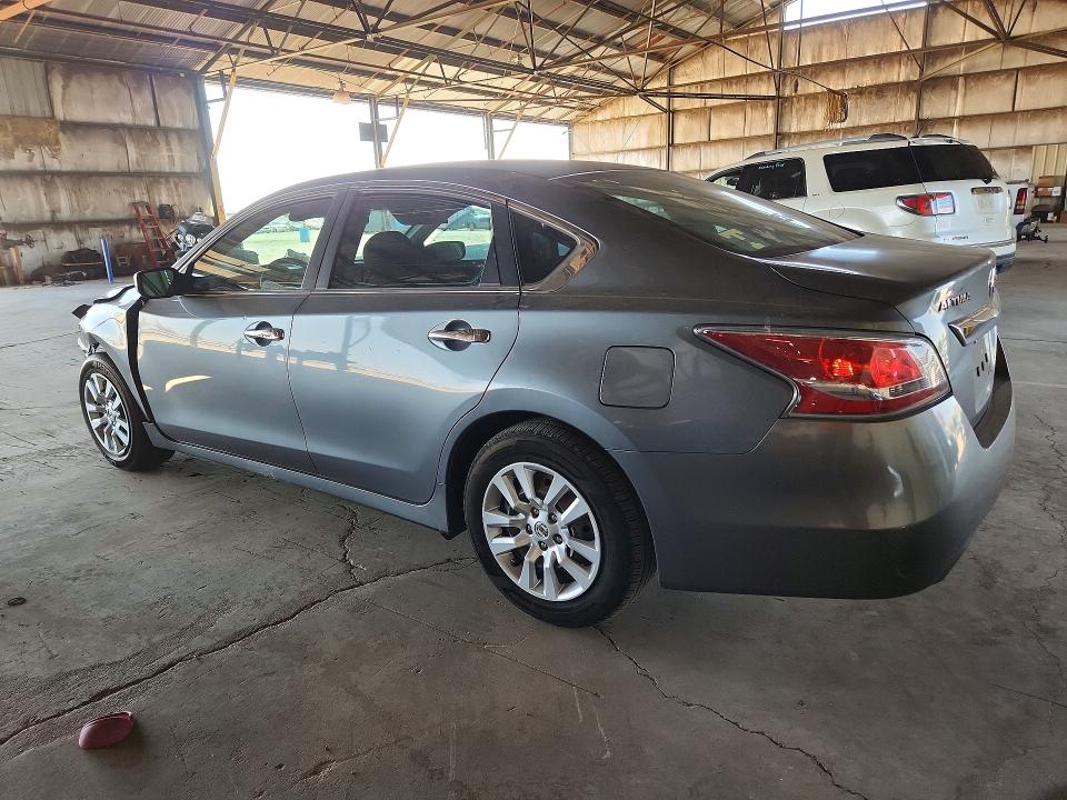 2015 Nissan Altima მანქანა იყიდება აუქციონზე, vin: 1N4AL3AP6FN899652, აუქციონის ნომერი: 55021496