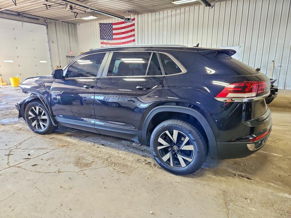 53046756 :رقم المزاد ، 1V2MC2CA1LC203134 vin ، 2020 Volkswagen Atlas Cross Sport مزاد بيع