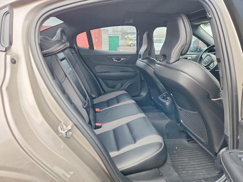 2019 Volvo S60 მანქანა იყიდება აუქციონზე, vin: 7JRA22TM6KG004283, აუქციონის ნომერი: 50418056