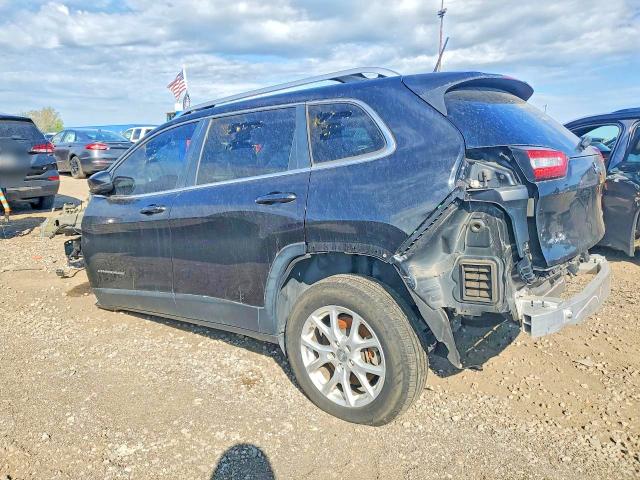 48116436 :رقم المزاد ، 1C4PJMCB2FW733625 vin ، 2015 Jeep Cherokee مزاد بيع