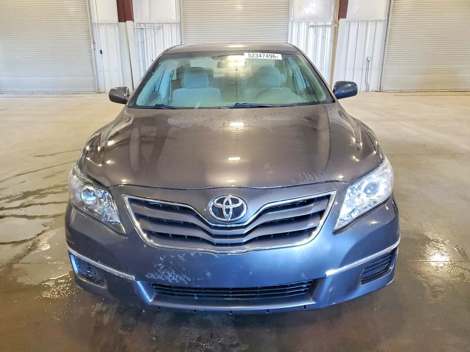 52347496 :رقم المزاد ، 4T4BF3EK9BR201461 vin ، 2011 Toyota Camry مزاد بيع