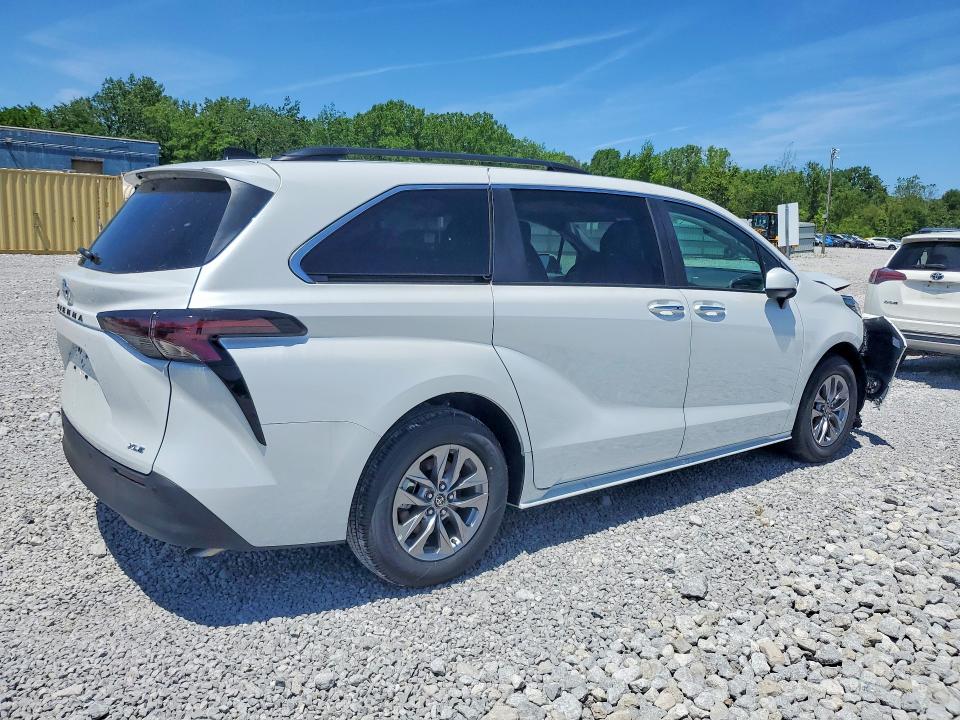 Продажа на аукционе авто 2026 Toyota Sienna, vin: 5TDYRKECXTS316613, номер лота: 55303056