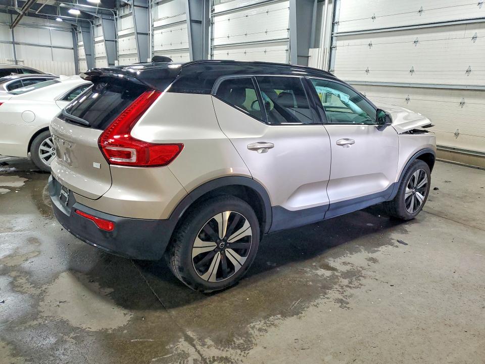 Продажа на аукционе авто 2023 Volvo Xc40, vin: YV4ED3UL3P2102839, номер лота: 54555786