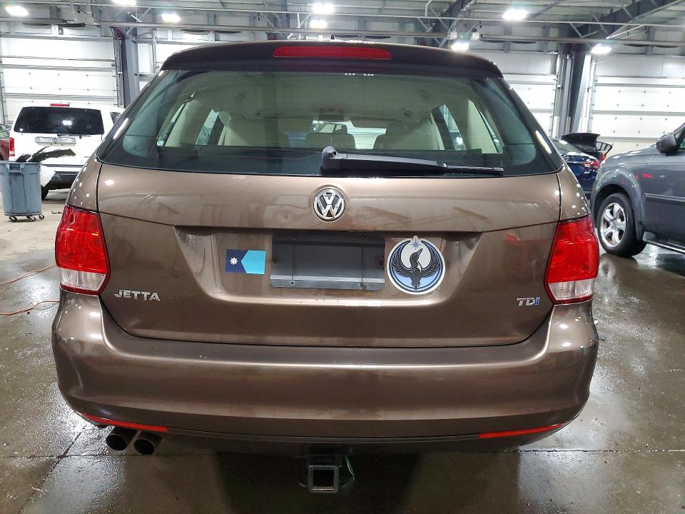55365656 :رقم المزاد ، 3VWPL7AJ6CM671256 vin ، 2012 Volkswagen Jetta مزاد بيع