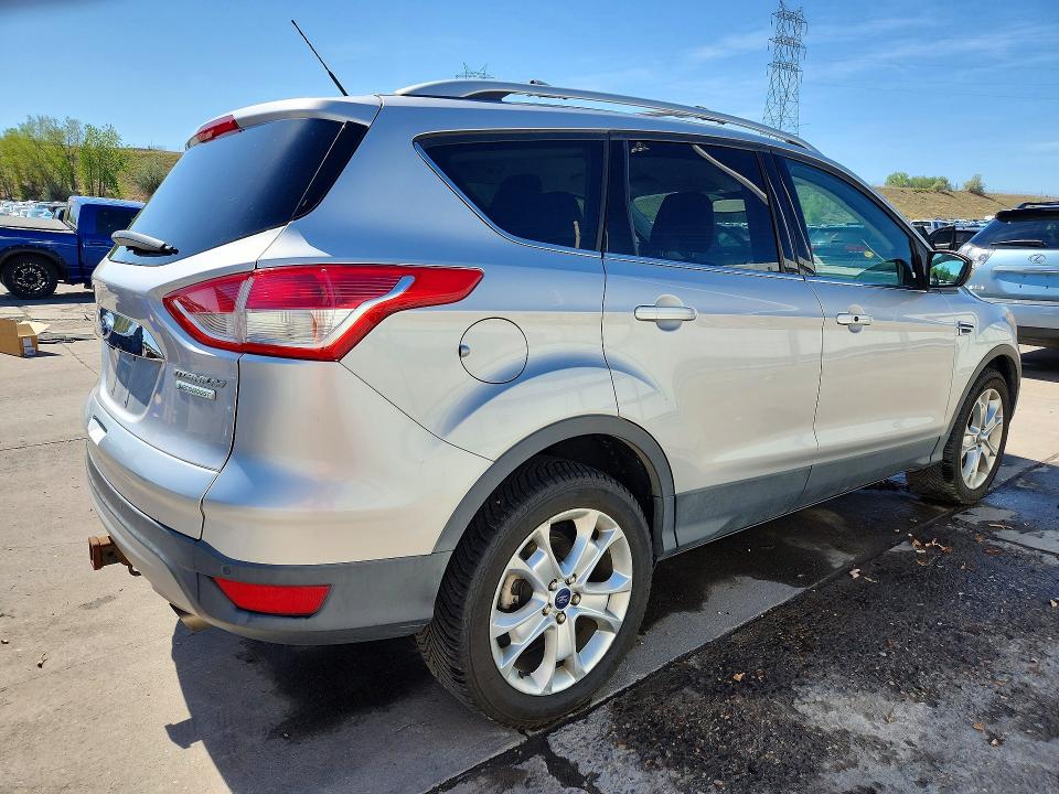 Продаж на аукціоні авто 2016 Ford Escape, vin: 1FMCU0J97GUC11838, номер лоту: 53103396