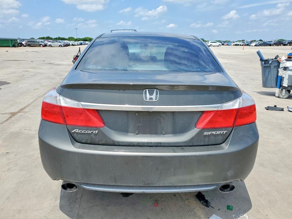 Продажа на аукционе авто 2015 Honda Accord, vin: 1HGCR2F51FA052792, номер лота: 54838086