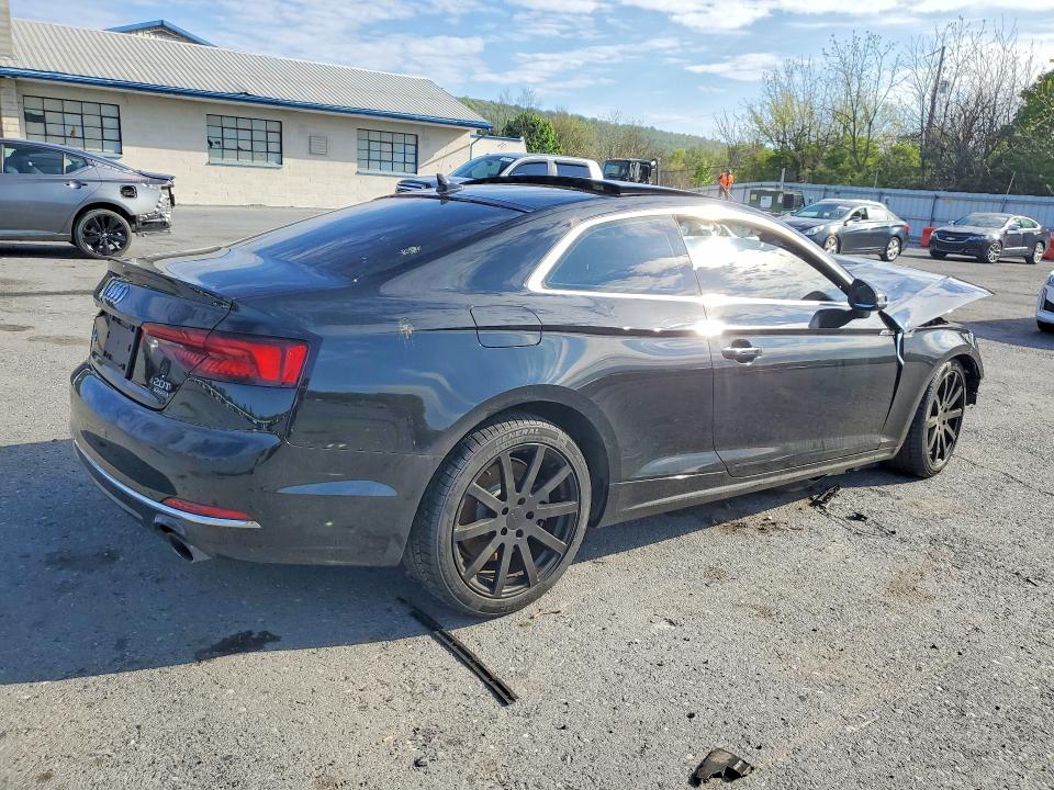 52343126 :رقم المزاد ، WAUPNAF5XJA034044 vin ، 2018 Audi A5 مزاد بيع