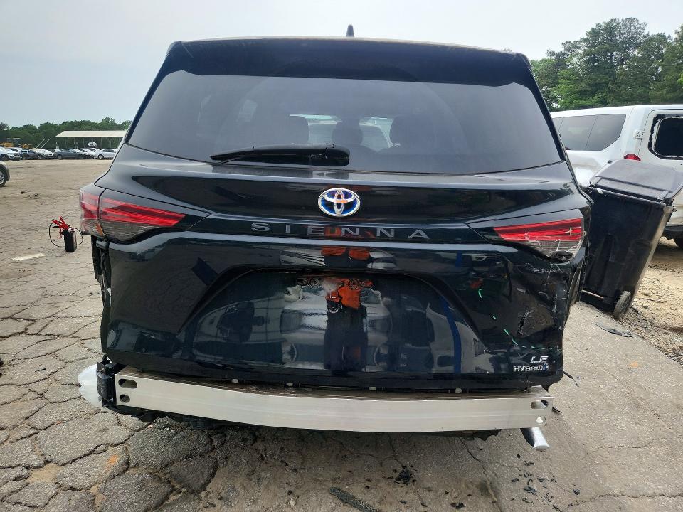 52809496 :رقم المزاد ، 5TDKRKEC9MS004676 vin ، 2021 Toyota Sienna مزاد بيع
