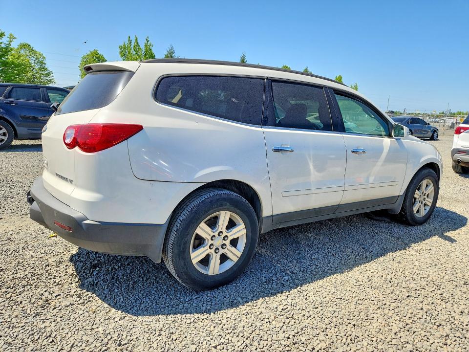 48211426 :رقم المزاد ، 1GNKVJED5BJ331060 vin ، 2011 Chevrolet Traverse مزاد بيع