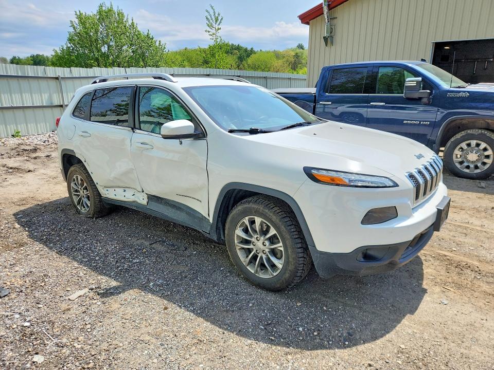53963456 :رقم المزاد ، 1C4PJMCB2HW571546 vin ، 2017 Jeep Cherokee مزاد بيع