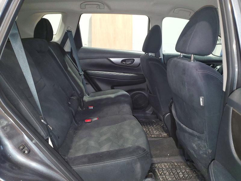 53437576 :رقم المزاد ، 5N1AT2MV0FC806257 vin ، 2015 Nissan Rogue مزاد بيع