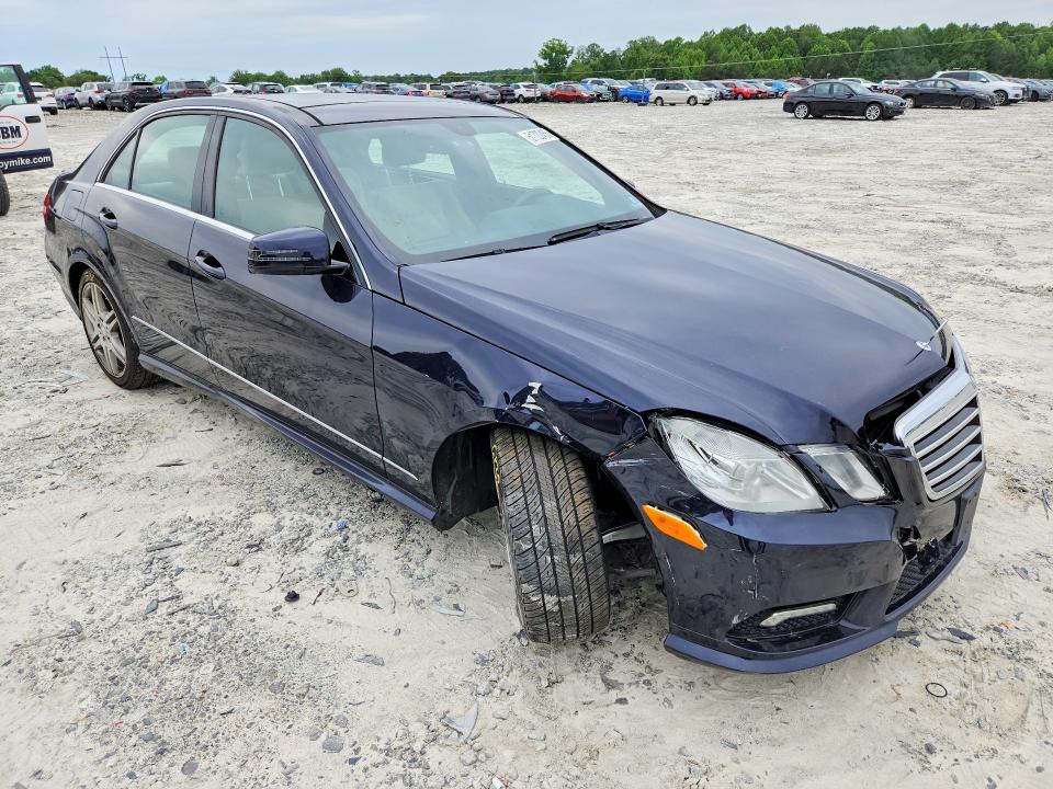 51722456 :رقم المزاد ، WDDHF8HB4BA271216 vin ، 2011 Mercedes-benz E مزاد بيع