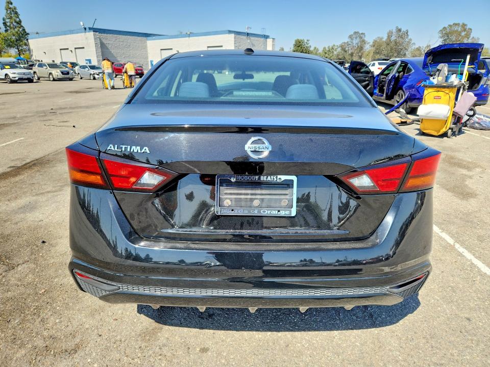 54728156 :رقم المزاد ، 1N4BL4BV6LC234944 vin ، 2020 Nissan Altima مزاد بيع