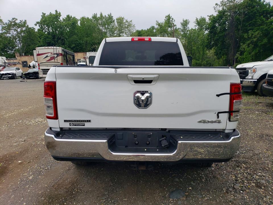 54609446 :رقم المزاد ، 3C6UR5DL7NG146219 vin ، 2022 Ram 2500 مزاد بيع