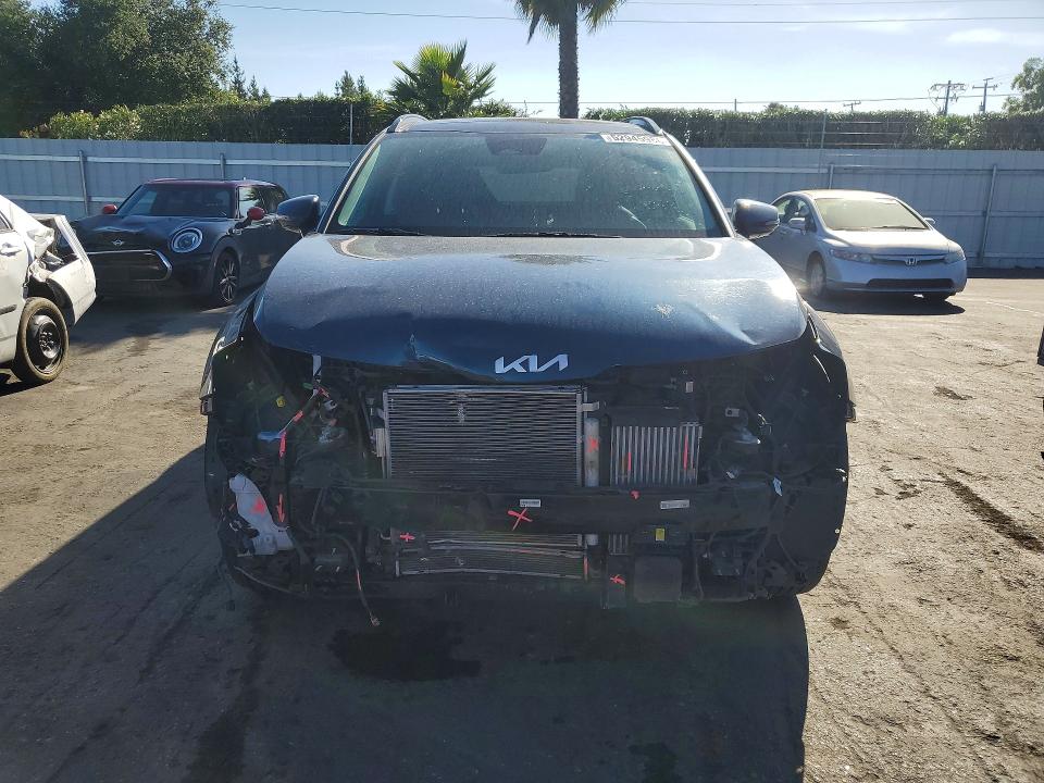 Продаж на аукціоні авто 2025 Kia Sportage, vin: KNDPXCDG4S7235630, номер лоту: 52945986