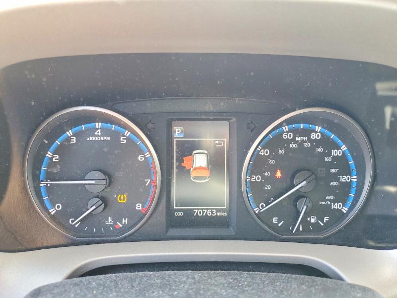 52843966 :رقم المزاد ، 2T3ZFREV6JW498846 vin ، 2018 Toyota Rav4 مزاد بيع