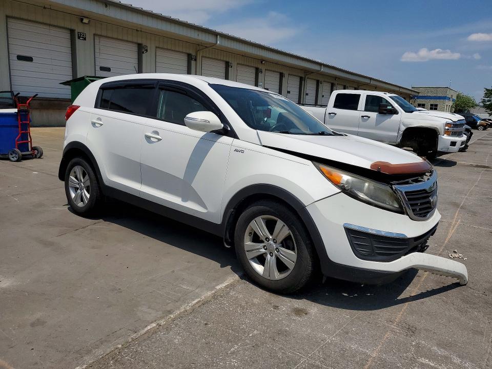 2013 Kia Sportage მანქანა იყიდება აუქციონზე, vin: KNDPBCA23D7465380, აუქციონის ნომერი: 53981626