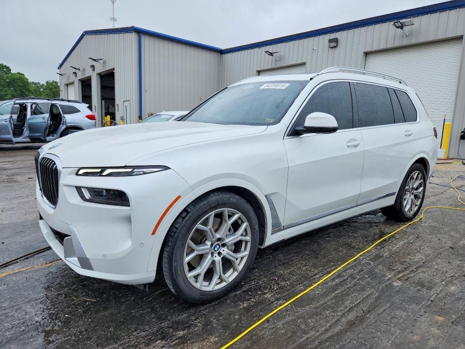 54059816 :رقم المزاد ، 5UX23EM00P9R11019 vin ، 2023 Bmw X7 مزاد بيع