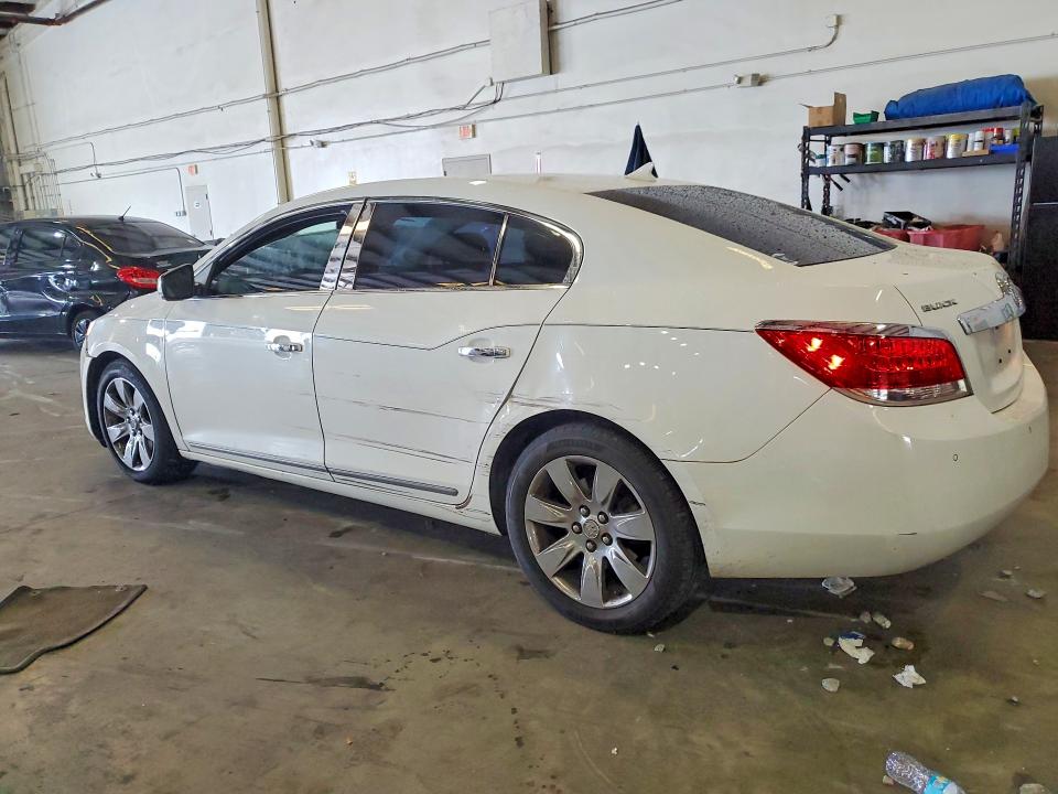 52801856 :رقم المزاد ، 1G4GC5GD2BF114475 vin ، 2011 Buick Lacrosse مزاد بيع