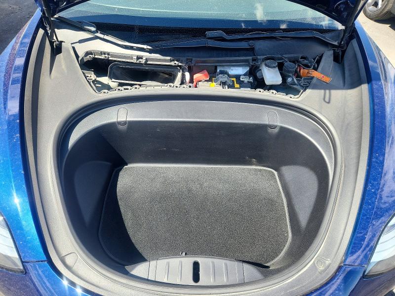Продаж на аукціоні авто 2018 Tesla Model 3, vin: 5YJ3E1EA4JF046018, номер лоту: 52063786