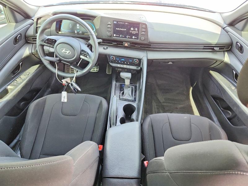 2025 Hyundai Elantra მანქანა იყიდება აუქციონზე, vin: KMHLM4DG4SU981571, აუქციონის ნომერი: 54668166