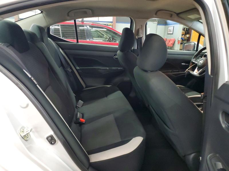 53513856 :رقم المزاد ، 3N1CN8EV6ML862992 vin ، 2021 Nissan Versa مزاد بيع