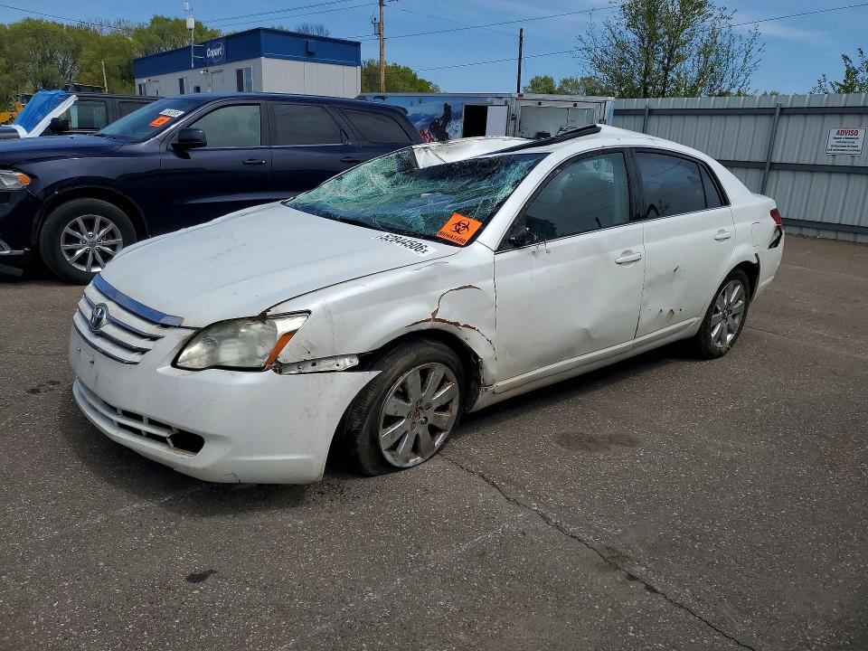 52844506 :رقم المزاد ، 4T1BK36B66U134201 vin ، 2006 Toyota Avalon مزاد بيع