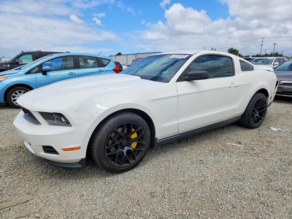 2012 Ford Mustang მანქანა იყიდება აუქციონზე, vin: 1ZVBP8AM9C5239832, აუქციონის ნომერი: 55032636